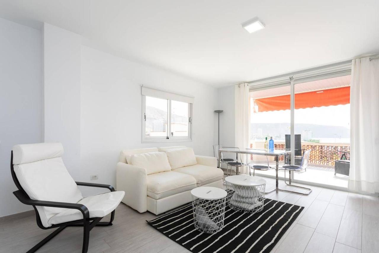 The White Heart House - Attic Sea View Apartment Лос Кристианос Екстериор снимка